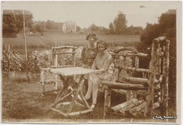 ca. 1925 - 000035