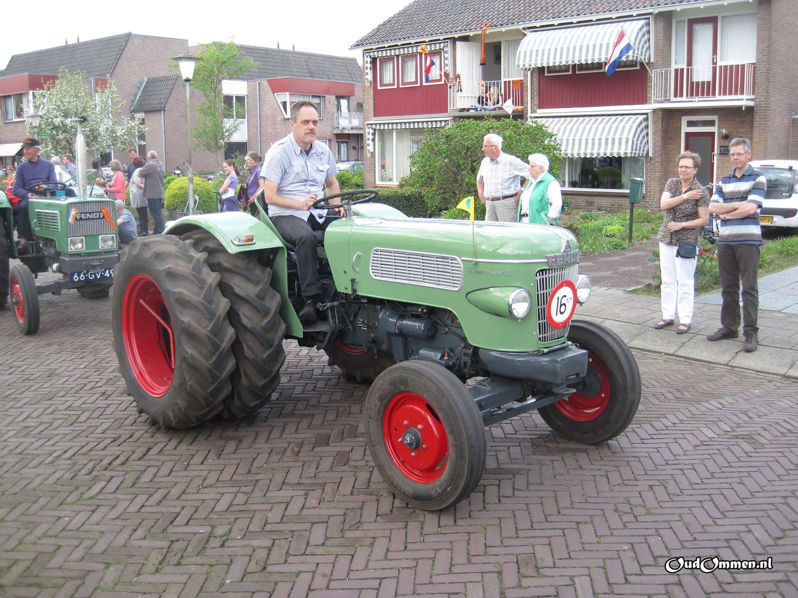 2012 - 20120430130112