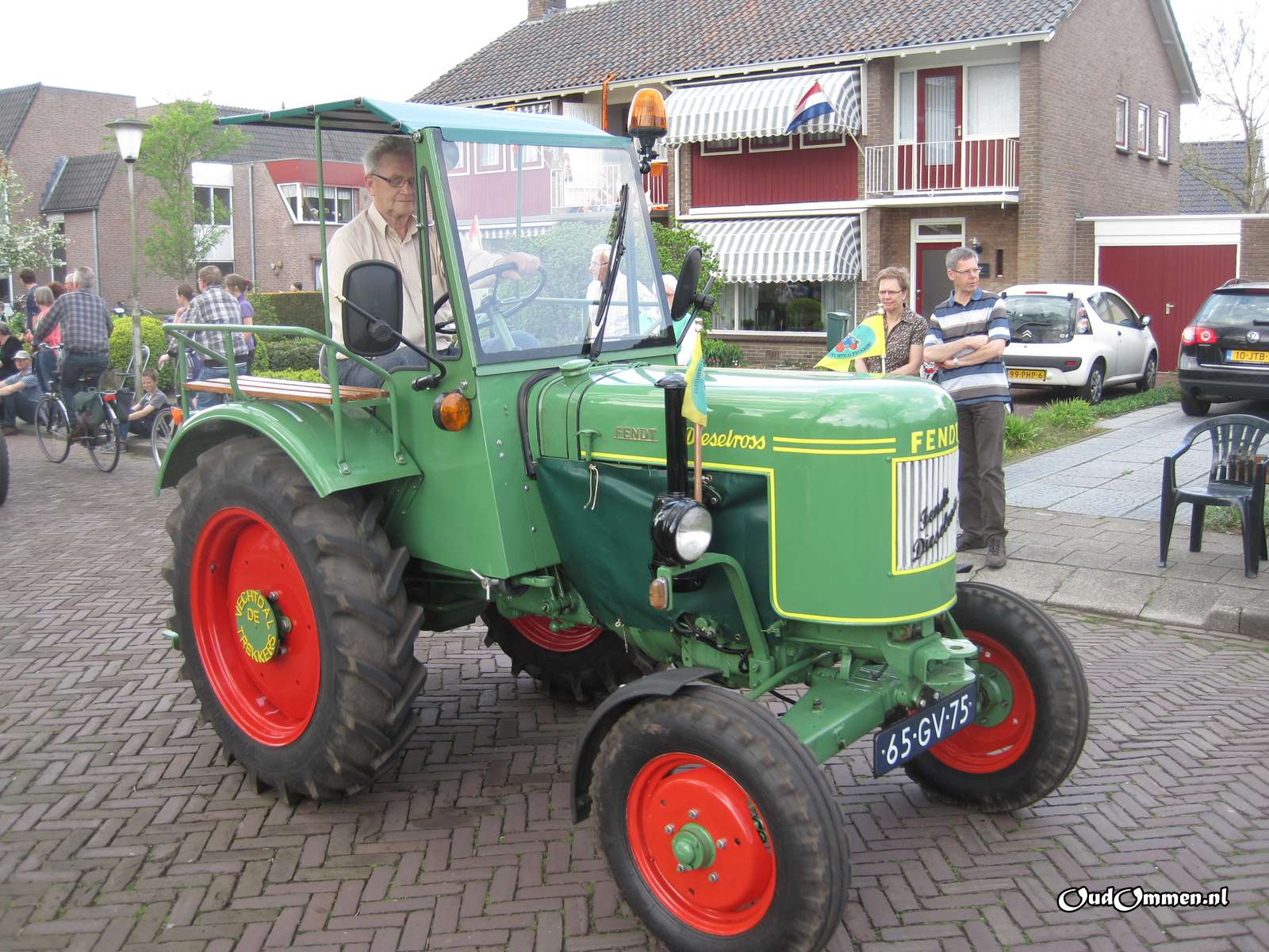 2012 - 20120430130201