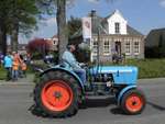 Koninginnedag 2012 - Optocht tractoren