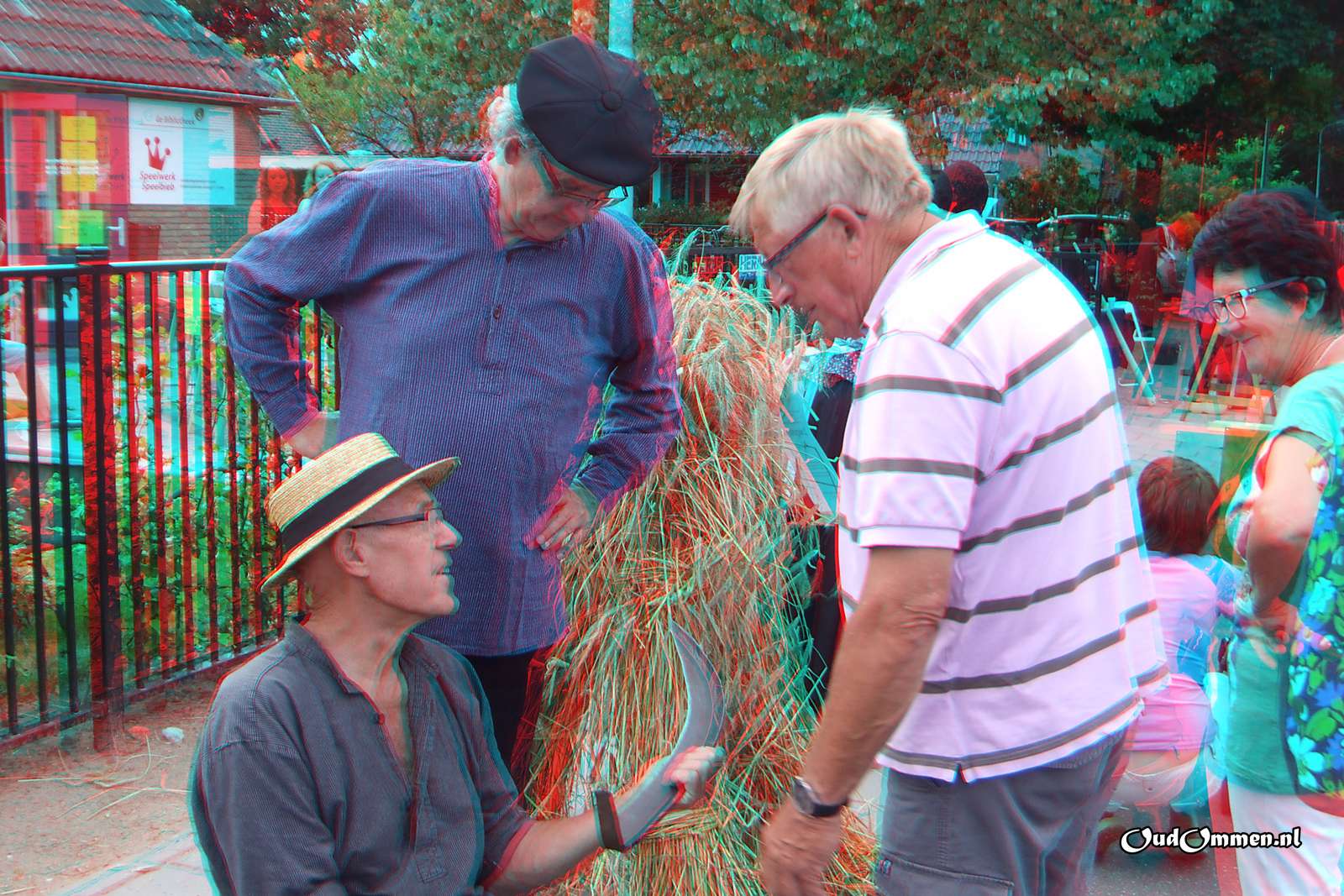 2012 - 201208011916083d