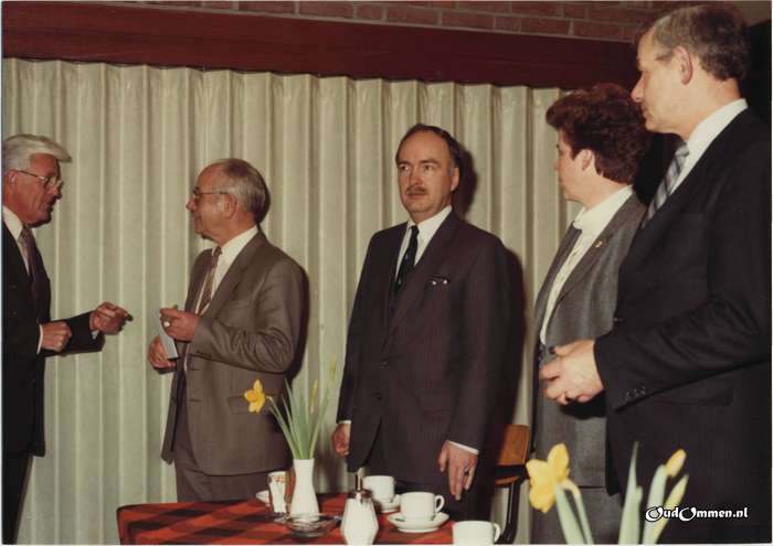 1984 - AC0012-1
