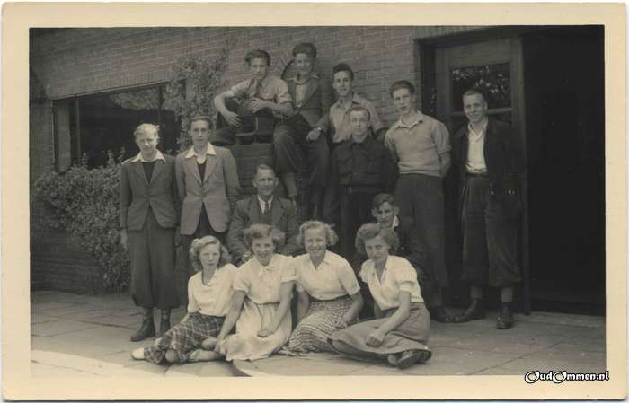 1950 - GK0017-2