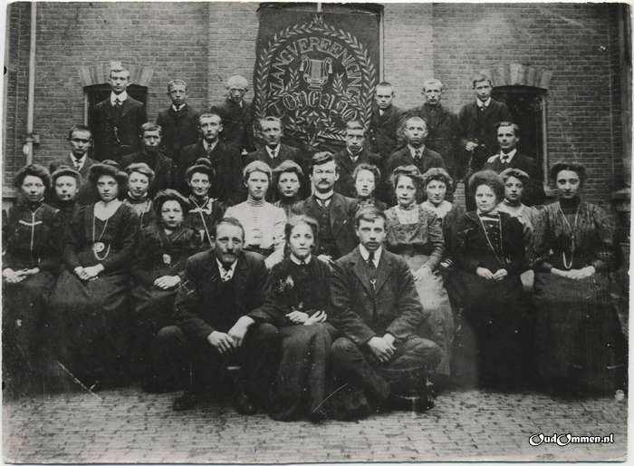 1910 - GK0077