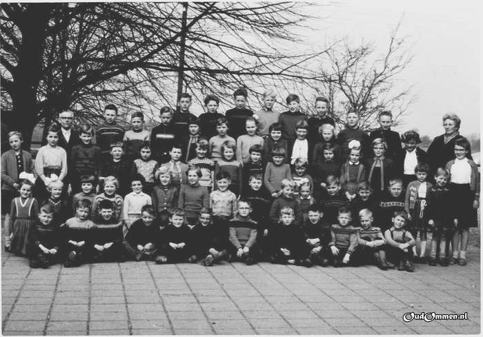 ca. 1959 - GK0087