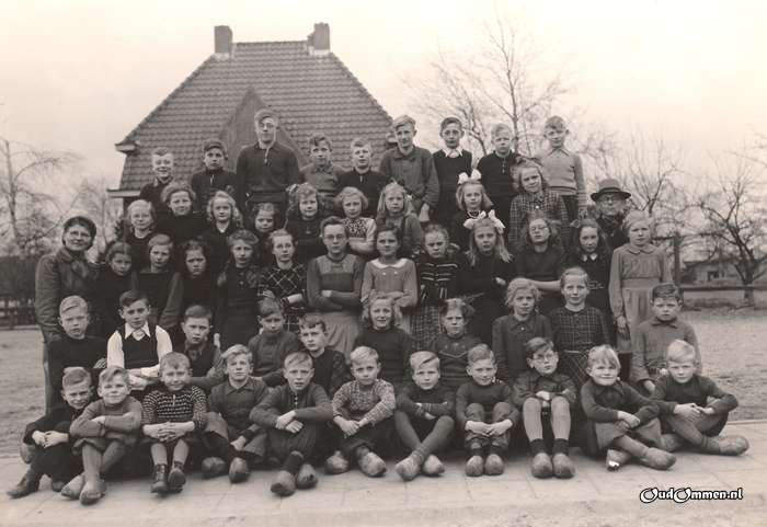 ca. 1948 - GK0146