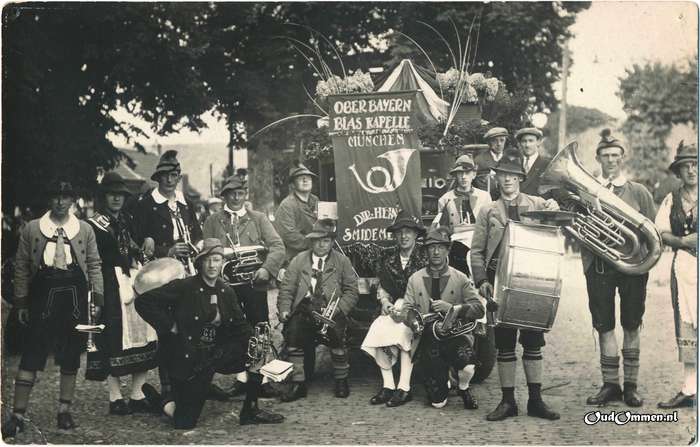 ca. 1935 - IJ0003