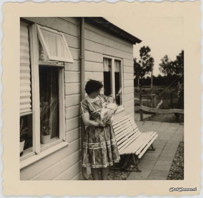 ca. 1968 - IN0104