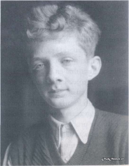 ca. 1940 - QA0124