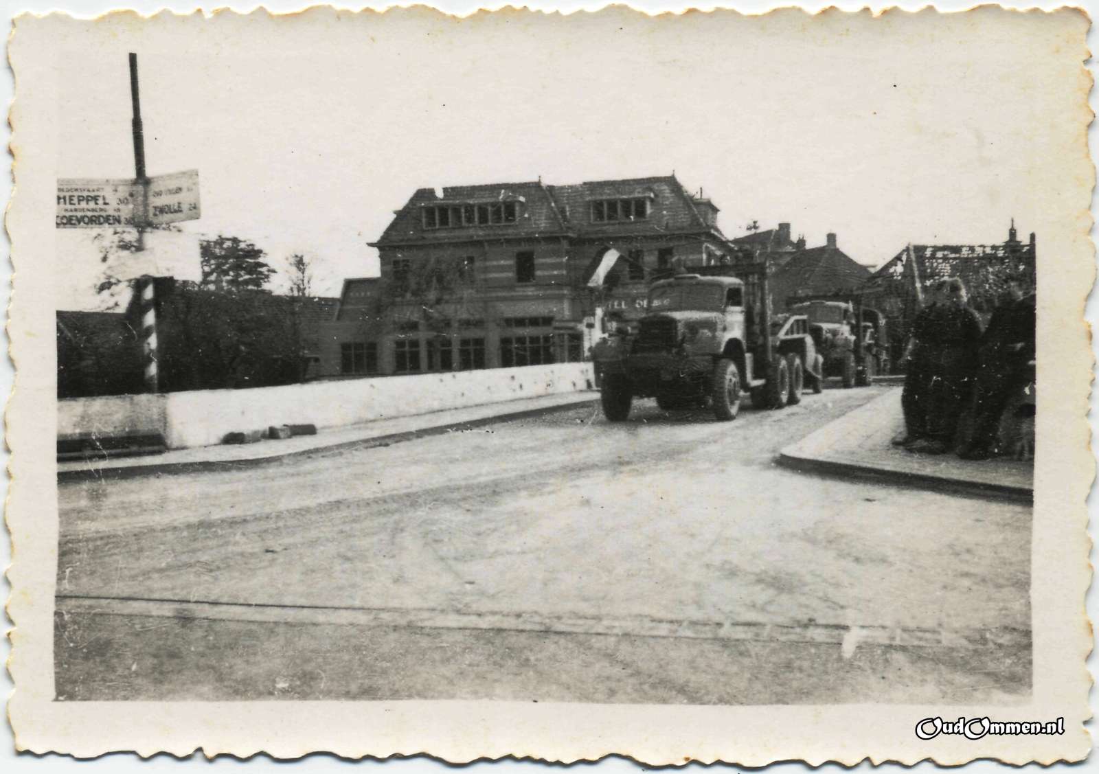 1945 - QB0072
