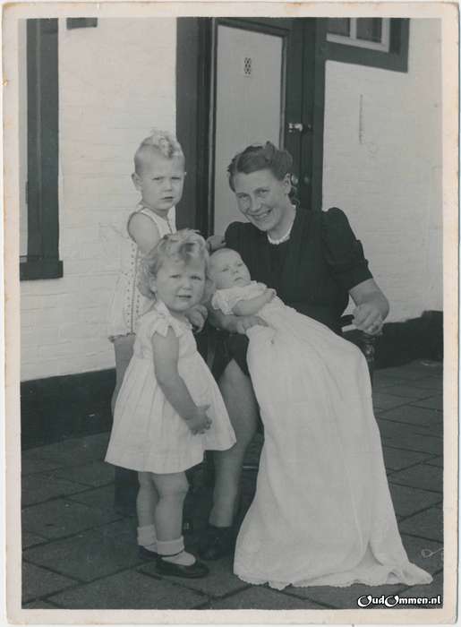 ca. 1955 - QC0451
