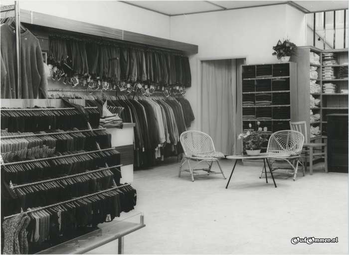 ca. 1955 - QC0457