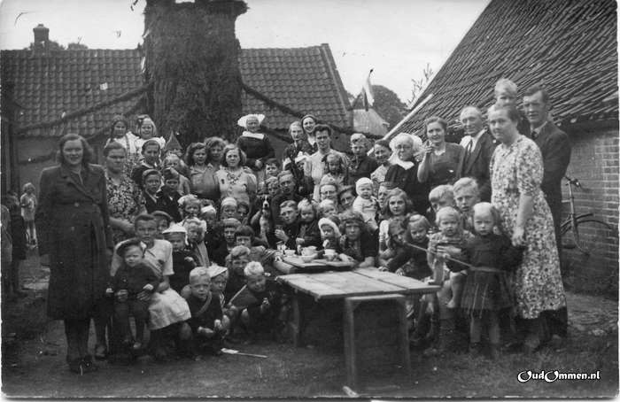 ca. 1935 - QF0213