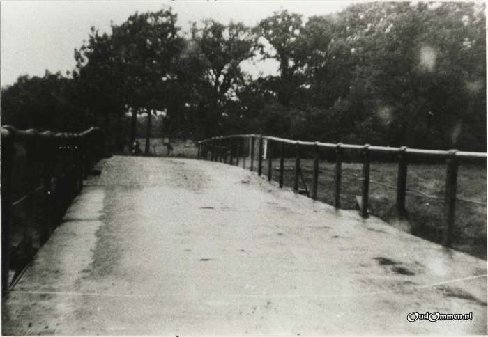 1945 - Z0016-2