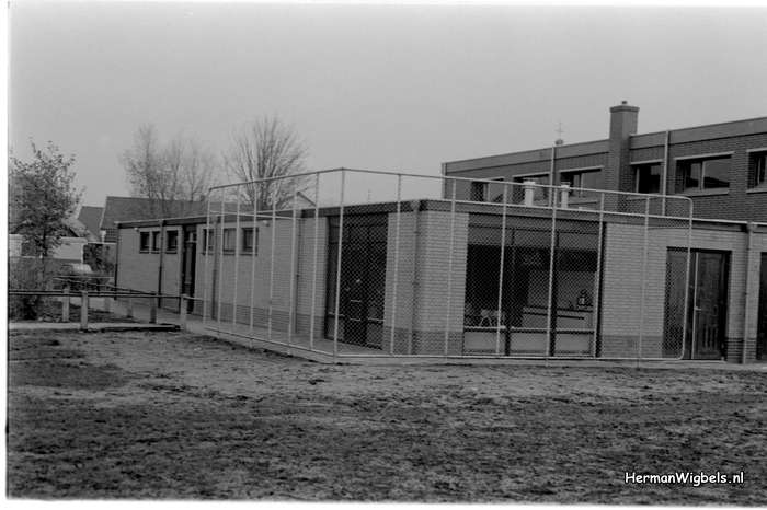 1975 - haw_55518