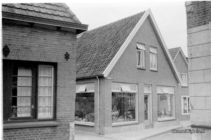 1957 - haw_59685