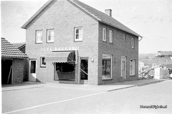 1957 - haw_59725