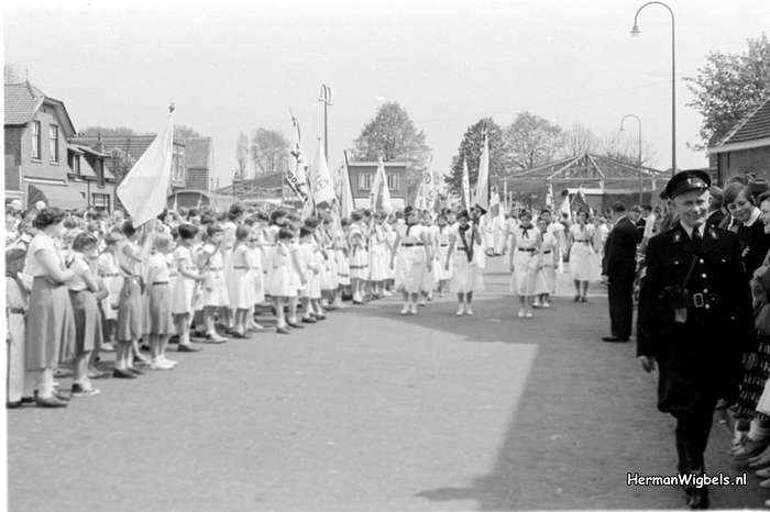1957 - haw_59772