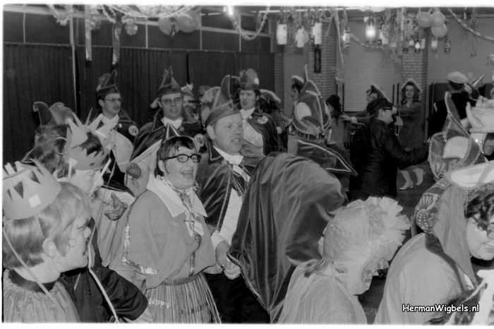 1972 - haw_64695