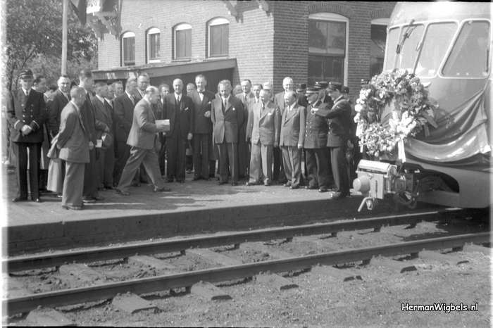 ca. 1954 - haw_71357